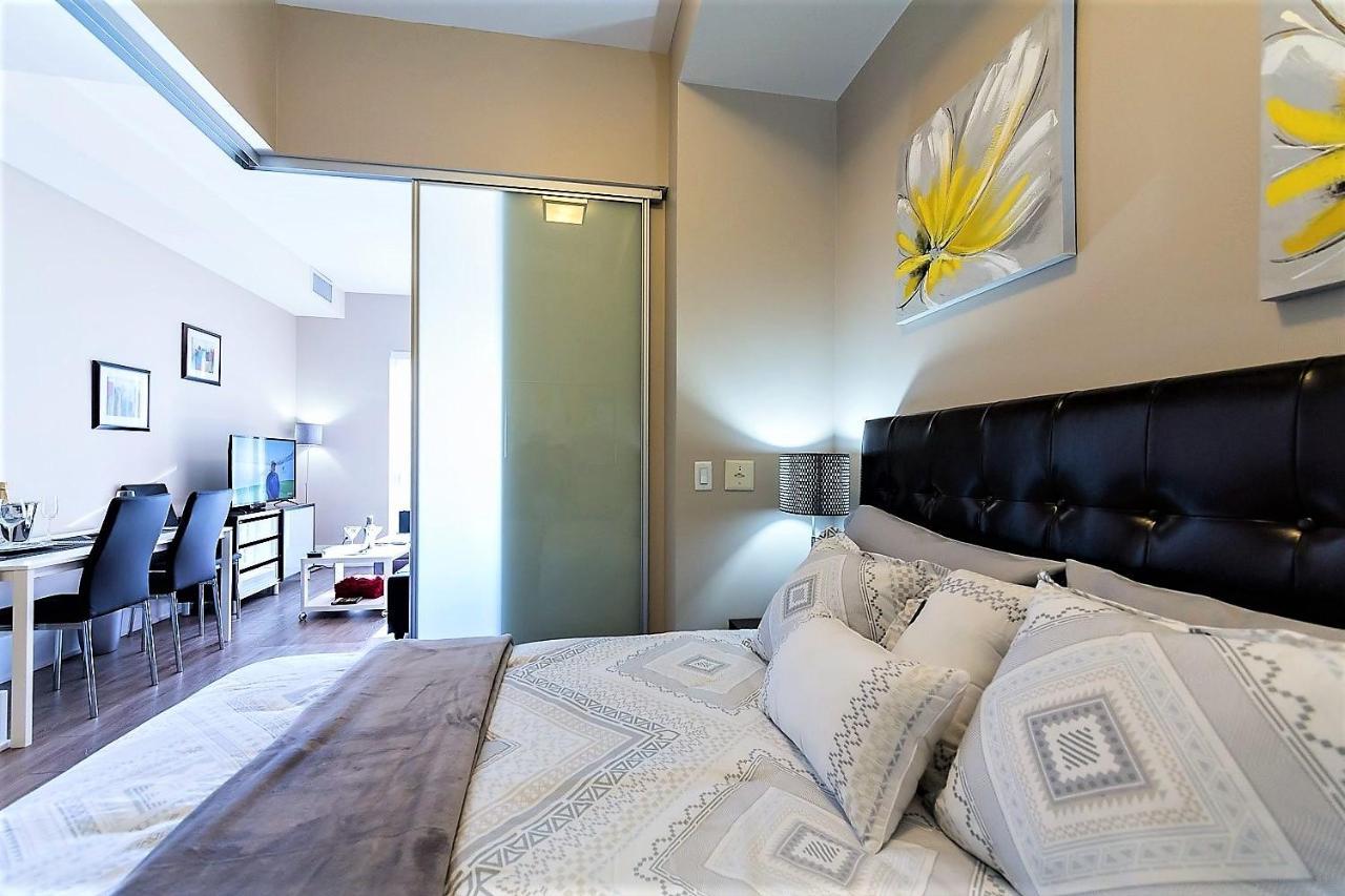 Upscale Suite At Cn Tower, Metro Convention & Rogers Centre Торонто Экстерьер фото