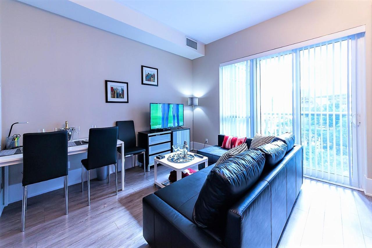 Upscale Suite At Cn Tower, Metro Convention & Rogers Centre Торонто Экстерьер фото
